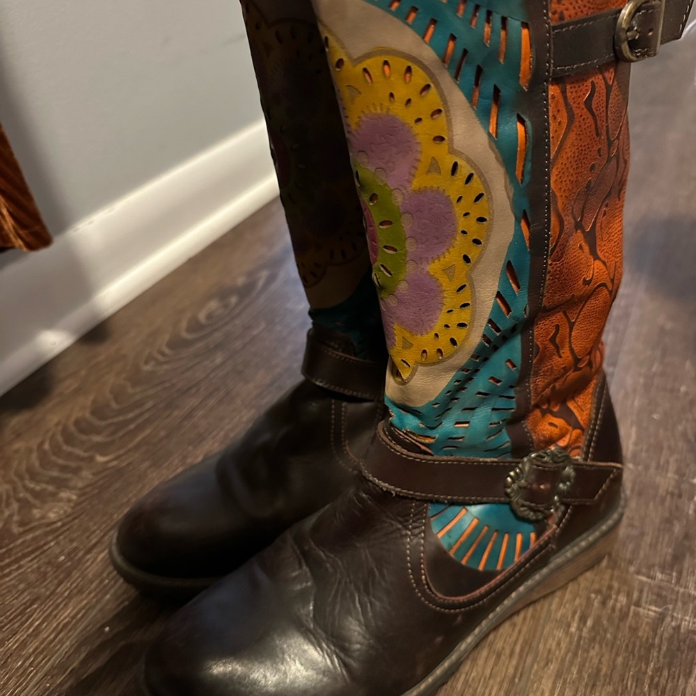 Colorful Floral Women's Boots - Picture 4 of 6